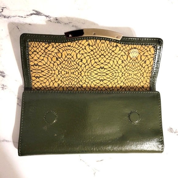 HOBO Int'l 'Sadie' Green Patent Leather Tri-Fold Wallet - Picture 2 of 8